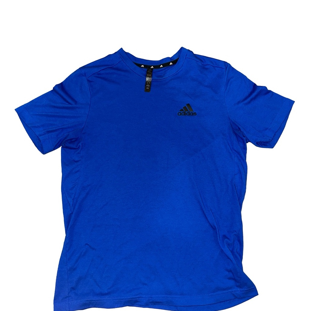 Adidas mens 
-size M
-material 35%cotton 65%polyester